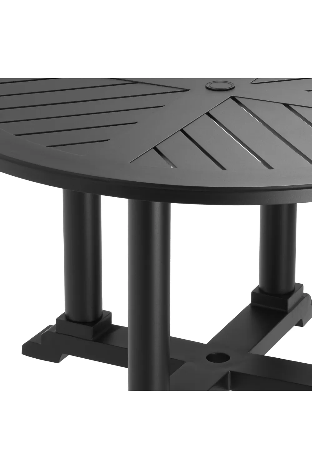 Black Round Outdoor Dining Table | Eichholtz Bell Rive S