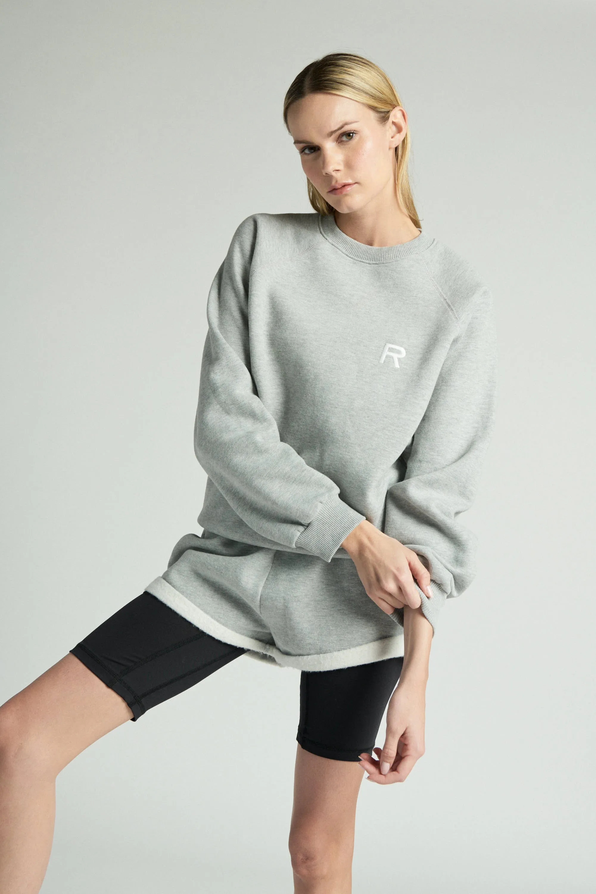 OVERSIZED SWEATSHIRT - HEATHER GREY