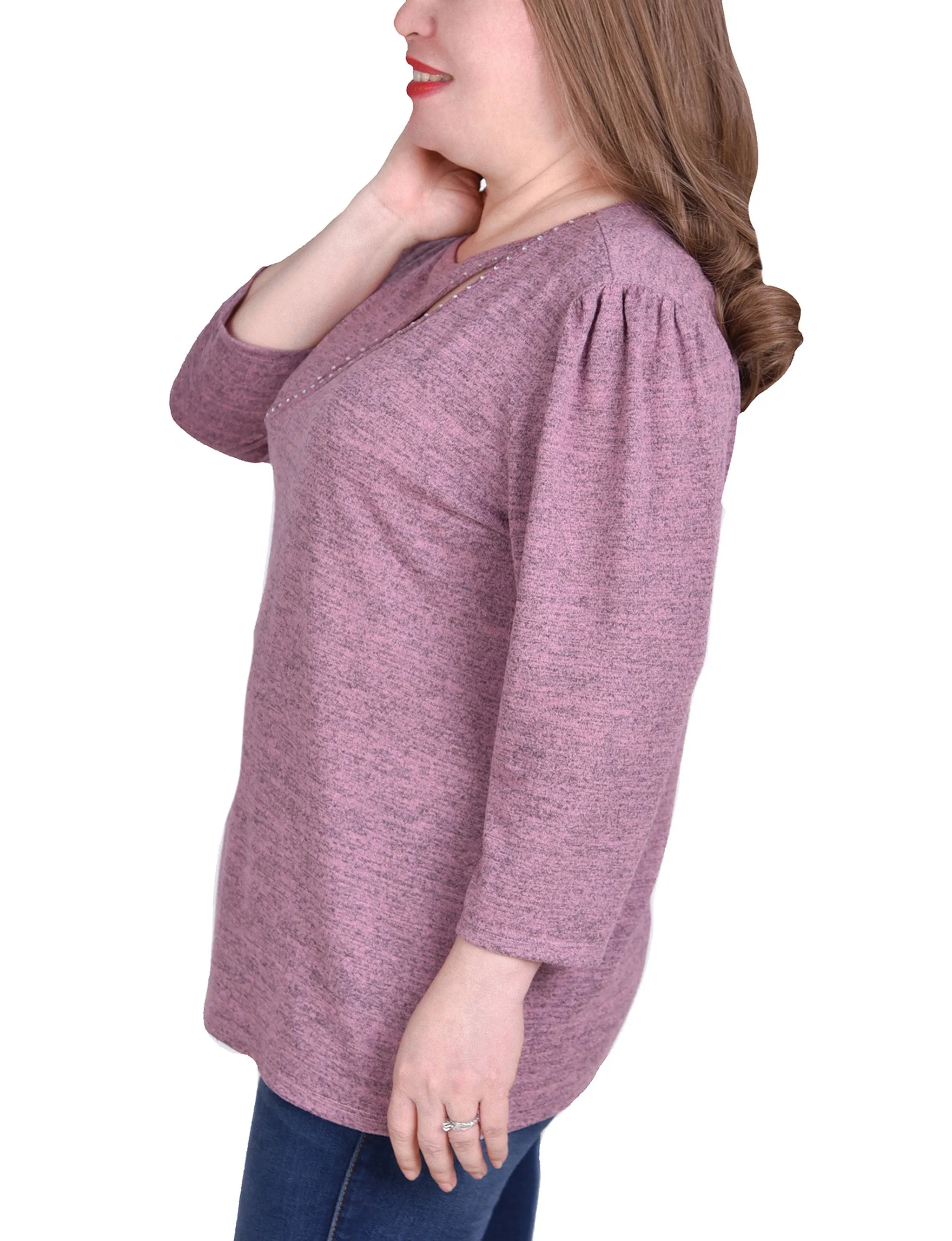 Plus Size 3/4 Sleeve Tunic Top With Front Cutout