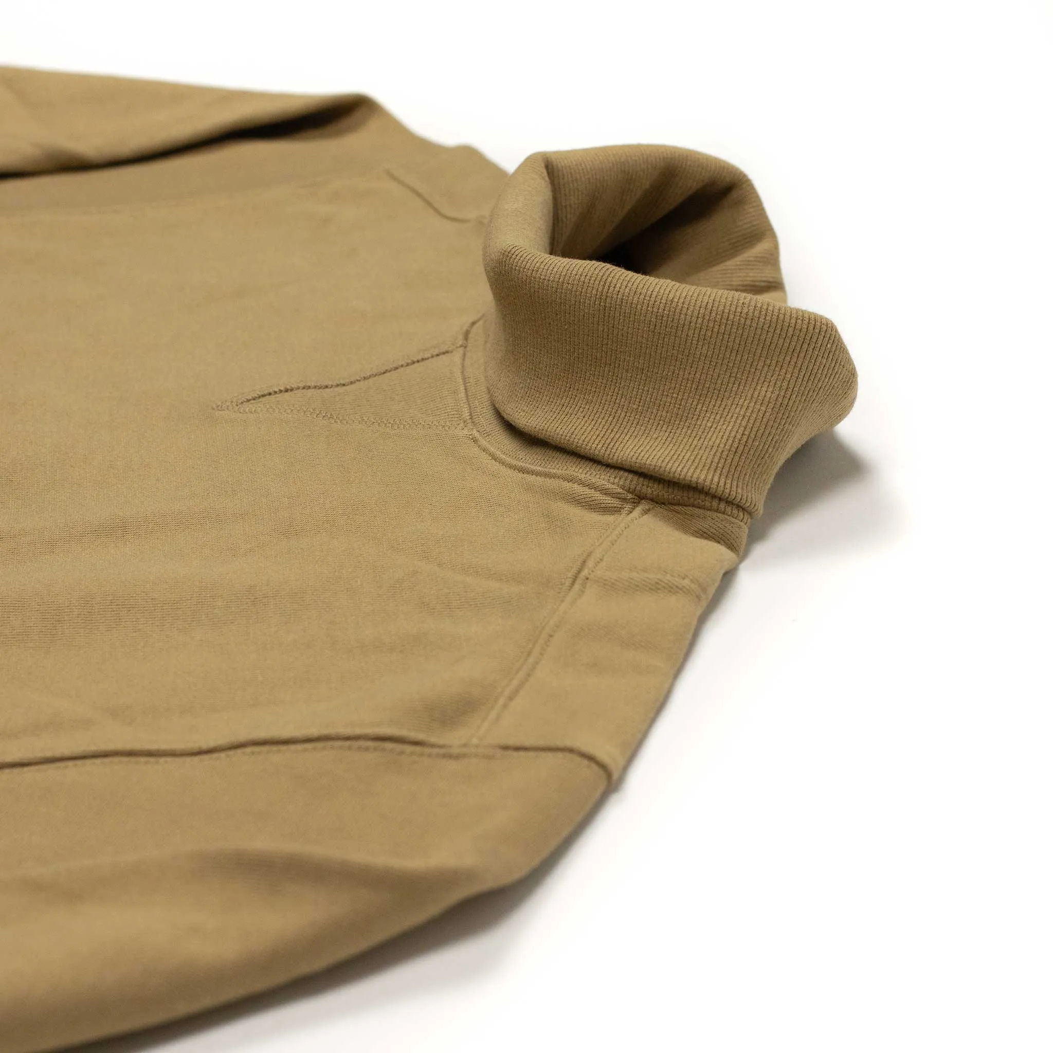 Rollneck in khaki garment washed jersey