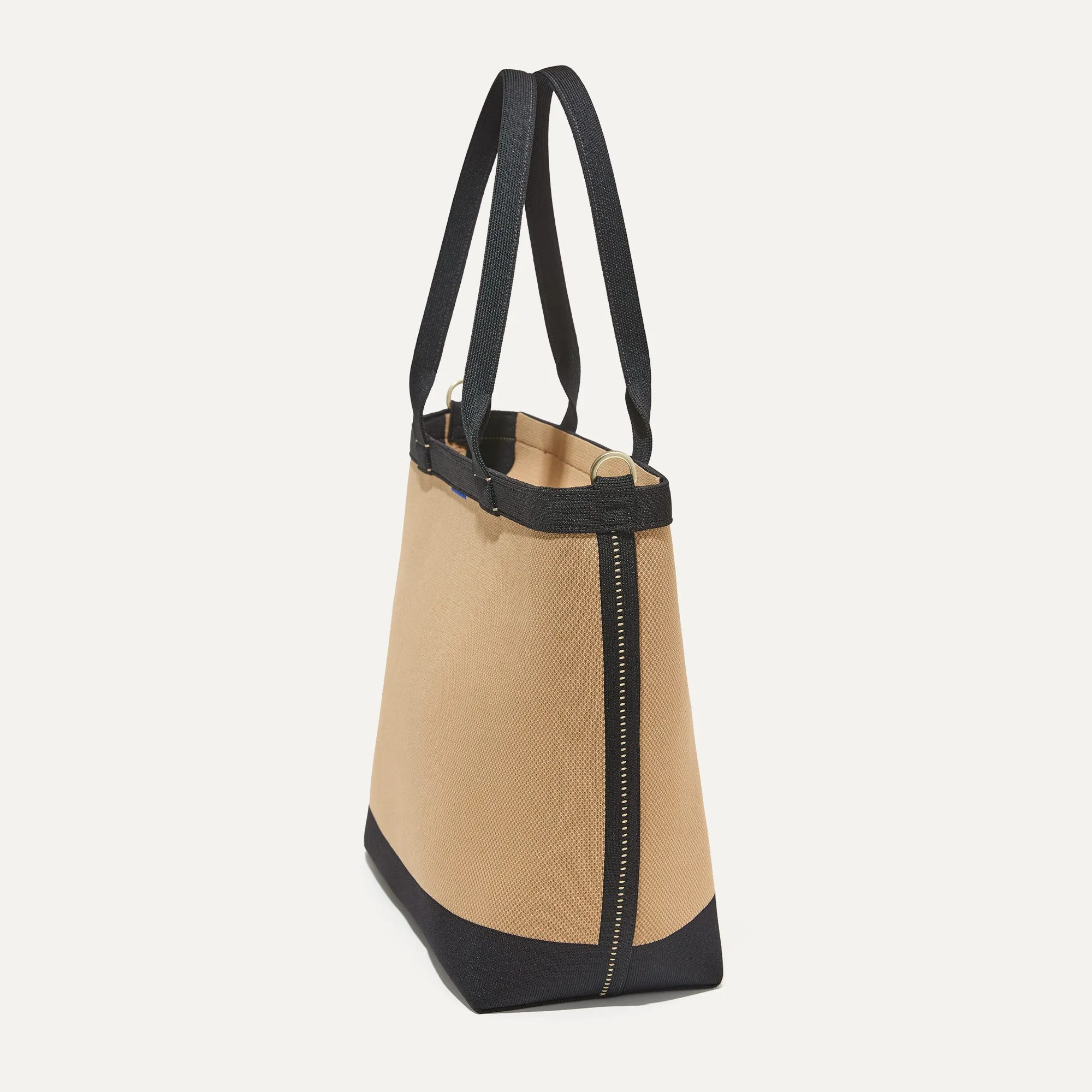 The Lightweight Zip Tote - Shortbread