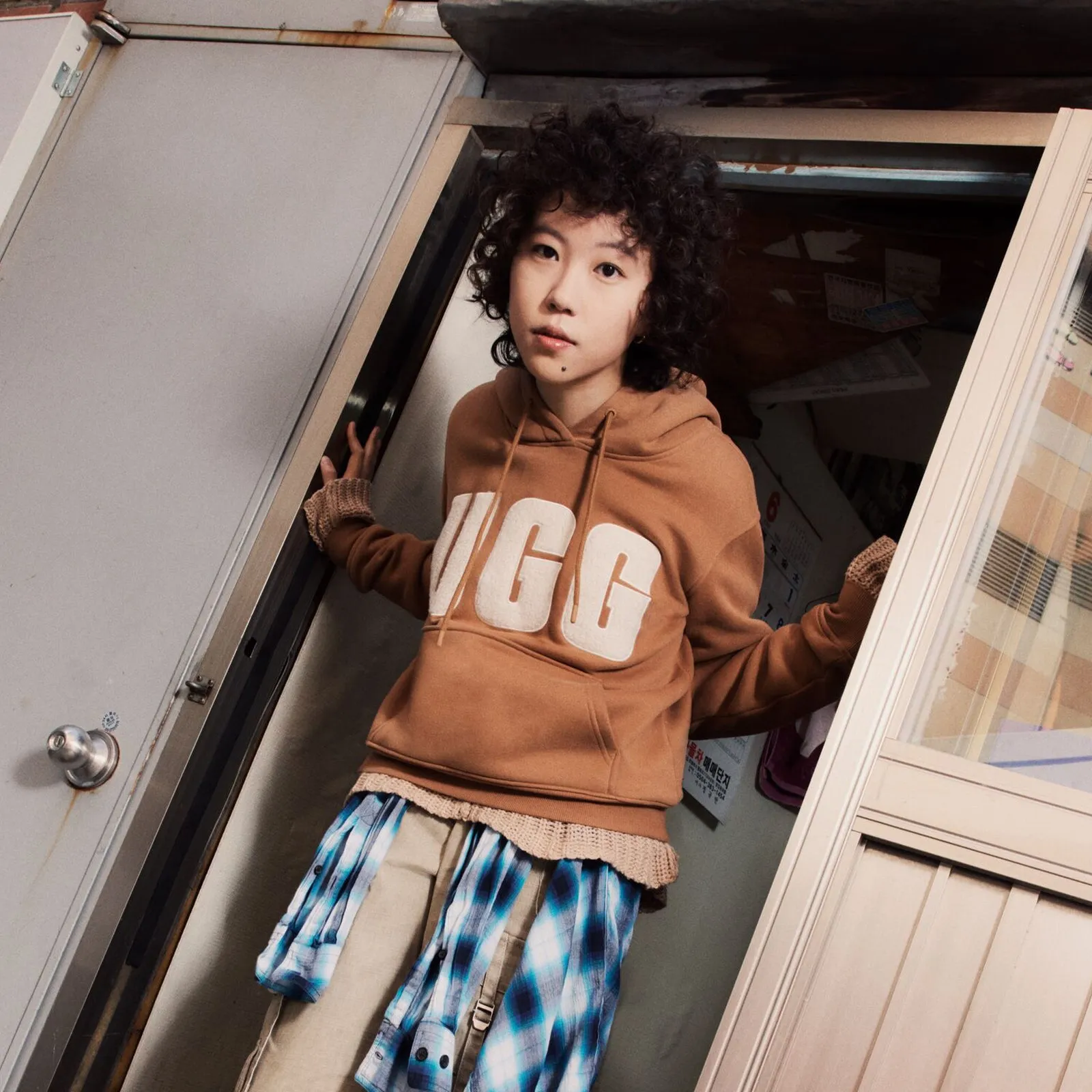 UGG® Rey UGGfluff Logo Hoodie (Women) - Chestnut/Plaster